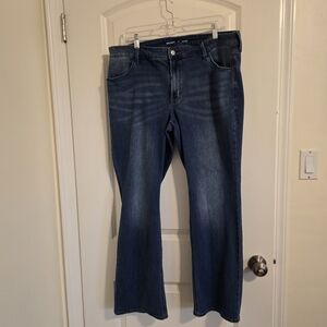 Old Navy Mid Rise Wow Bootcut Plus Size Womens Size 18 Jeans